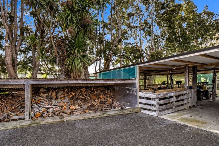 Photo of property in 520 No 3 Line, Okoia, Whanganui, 4582