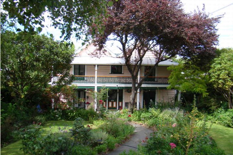 Photo of property in 3 Winchester Street, Lyttelton, 8082