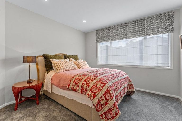 Photo of property in 1/10 Ringwood Street, Torbay, Auckland, 0630