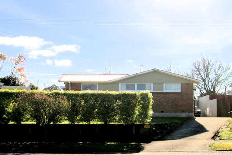 Photo of property in 21 Te Anau Place, Glenview, Hamilton, 3206