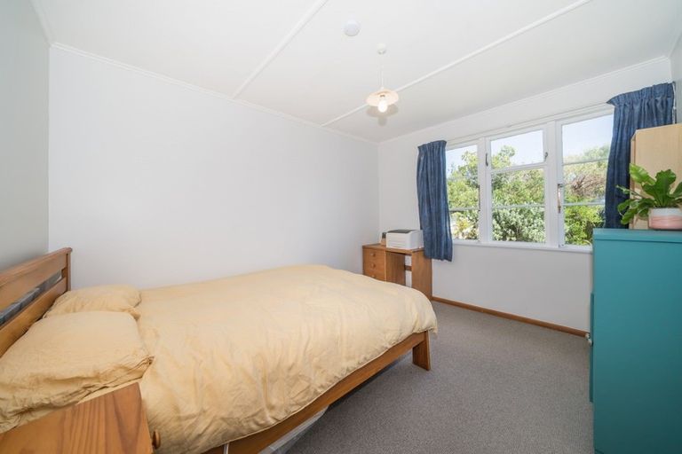 Photo of property in 27 Andrew Avenue, Roslyn, Palmerston North, 4414