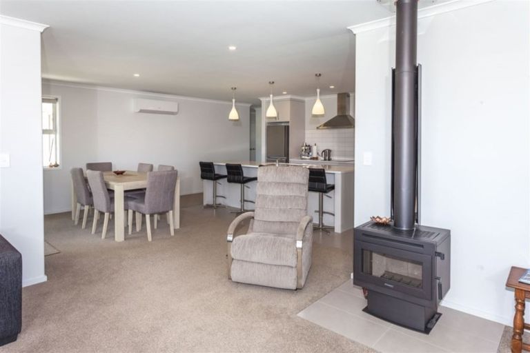 Photo of property in 36 Tairua Palms Place, Tairua, 3508