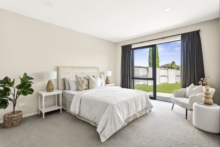 Photo of property in 5 Vosper Close, Leamington, Cambridge, 3432