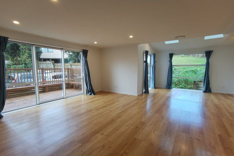 Photo of property in 25a Addison Drive, Glendene, Auckland, 0602