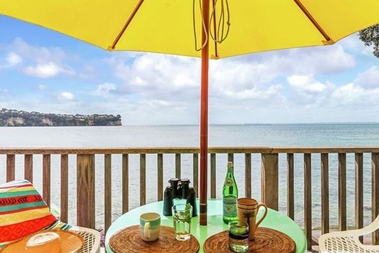 Photo of property in 5/4 Arkles Strand, Arkles Bay, Whangaparaoa, 0932