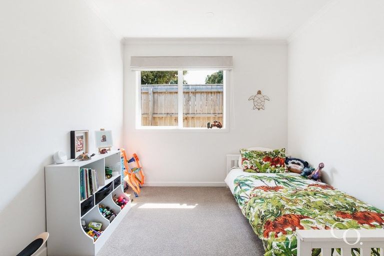 Photo of property in 22 Queen Road, Bellevue, Tauranga, 3110