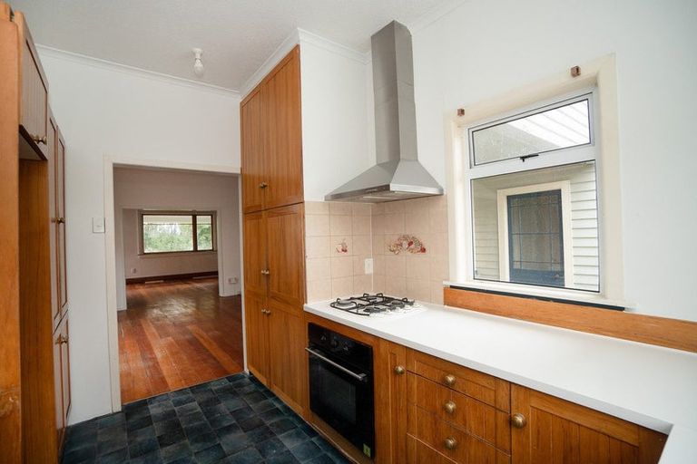 Photo of property in 41 Burns Avenue, Takaro, Palmerston North, 4412