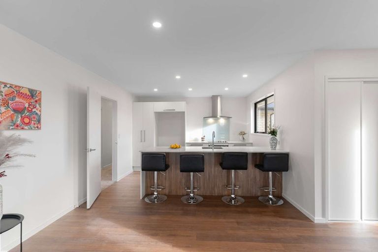 Photo of property in 24 Herridge Street, Woodend, 7691