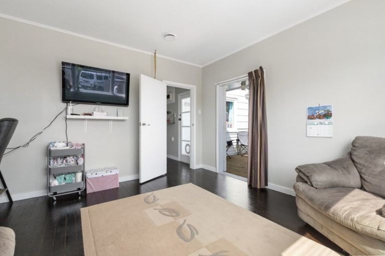 Photo of property in 7a Hume Place, Fairfield, Hamilton, 3214