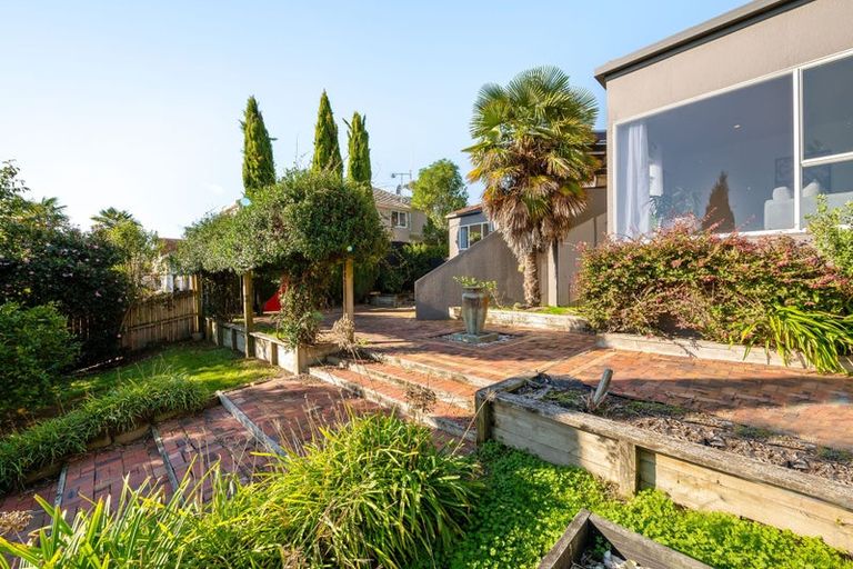 Photo of property in 10 Strata View, Western Heights, Hamilton, 3200