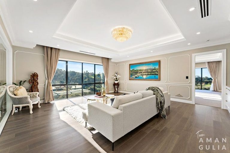 Photo of property in 83 Griggs Road, East Tamaki Heights, Auckland, 2016