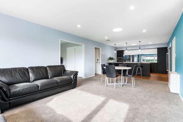 Photo of property in 37 Billington Drive, Halswell, Christchurch, 8025