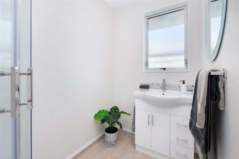 Photo of property in 1/47 Kawau Crescent, Bromley, Christchurch, 8062