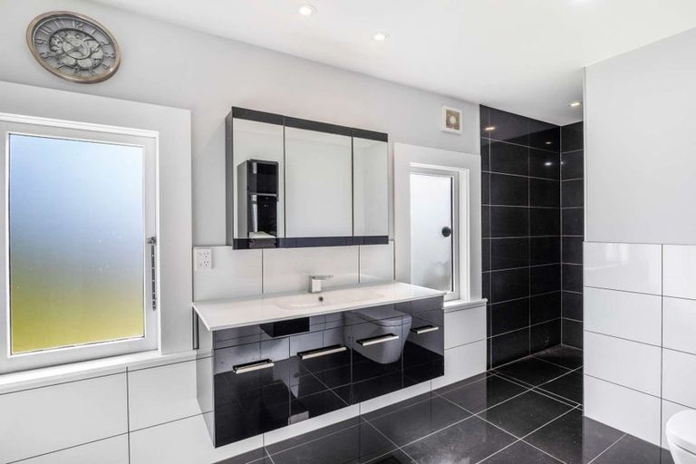 Photo of property in 163 Great North Road, Otamatea, Whanganui, 4501