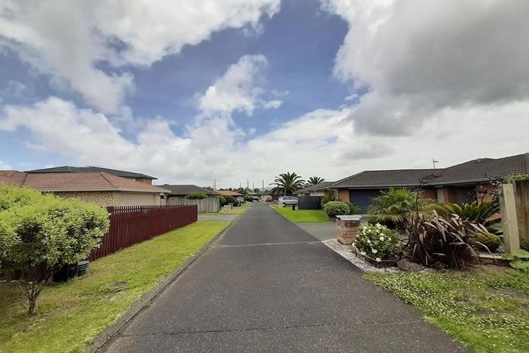 Photo of property in 3/72 Swanson Road, Henderson, Auckland, 0610