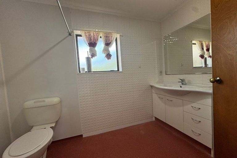 Photo of property in 328 Tourist Road, Clevedon, Papakura, 2585