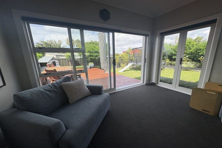 Photo of property in 3 Cassino Crescent, Onekawa, Napier, 4110