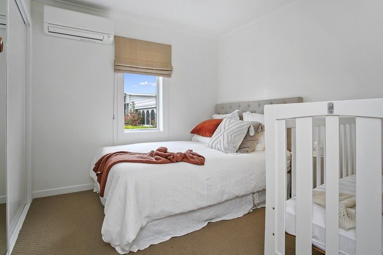 Photo of property in 46 Bowen Street, Cambridge, 3434