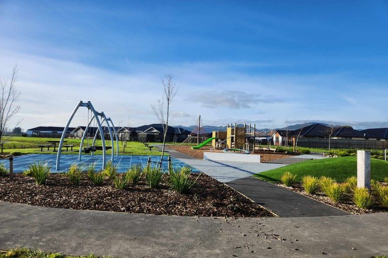 Photo of property in 51 Larissa Road, Halswell, Christchurch, 8025