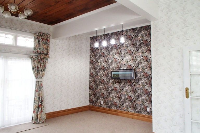 Photo of property in 11 Ada Street, Hokowhitu, Palmerston North, 4410