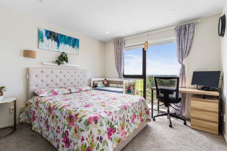 Photo of property in 5 Impatiens Lane, Massey, Auckland, 0614