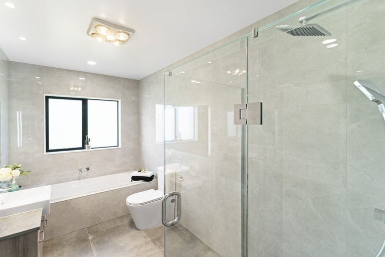 Photo of property in 17 Emerald Avenue, Rosehill, Papakura, 2113