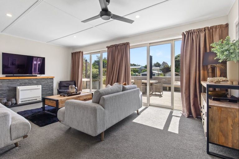 Photo of property in 118 Rua Avenue, Waitarere Beach, Levin, 5510