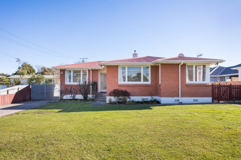 Photo of property in 86 Lethbridge Street, Feilding, 4702