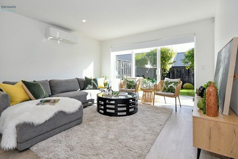 Photo of property in 6 Hoiho Road, Pukekohe, 2120