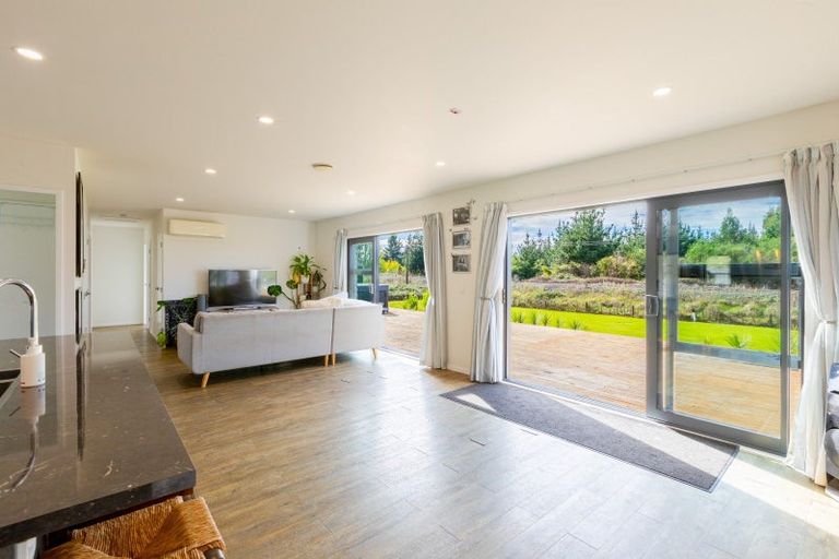 Photo of property in 1599 State Highway 2, Waipawa, 4275