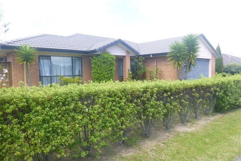 Photo of property in 4 Sandwick Drive, Weymouth, Auckland, 2103