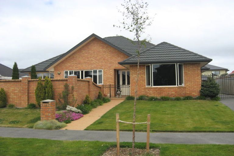 Photo of property in 10 Baldoyle Way, Casebrook, Christchurch, 8051