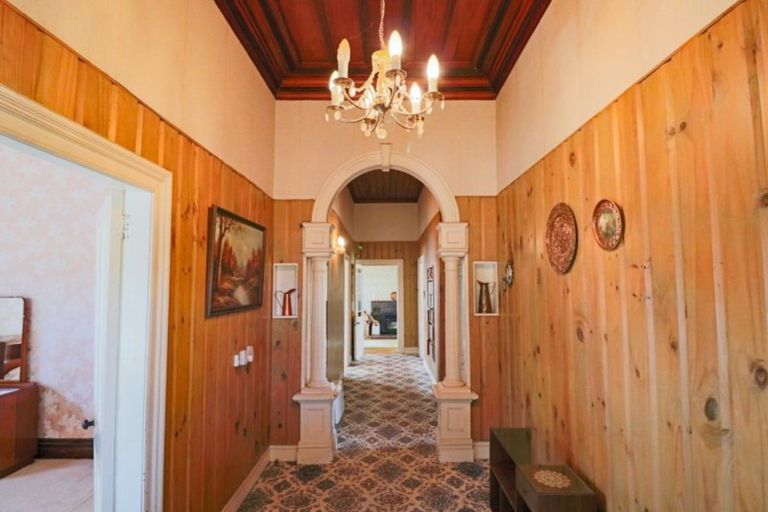 Photo of property in 10 Park Street, Foxton, 4814