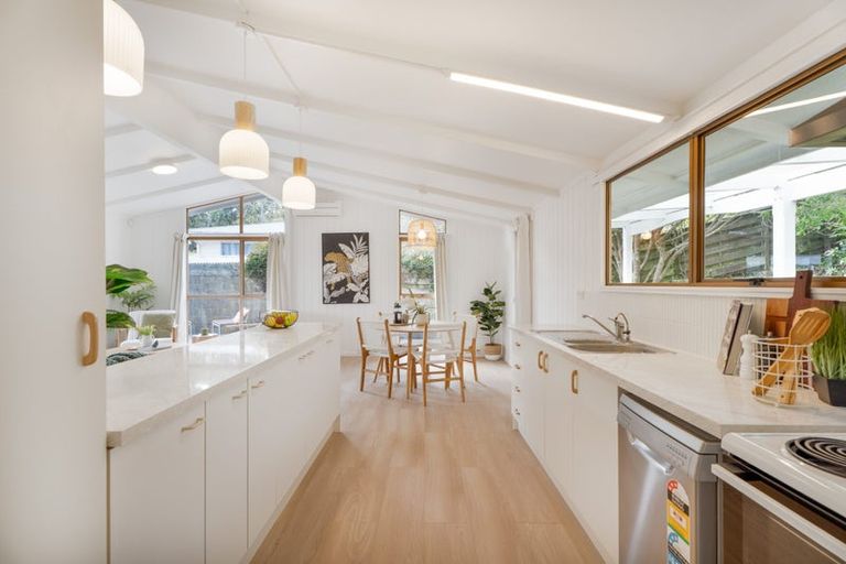 Photo of property in 101 Stewart Drive, Johnsonville, Wellington, 6037