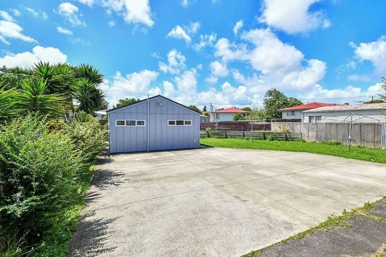 Photo of property in 18 Collett Road, Otara, Auckland, 2023