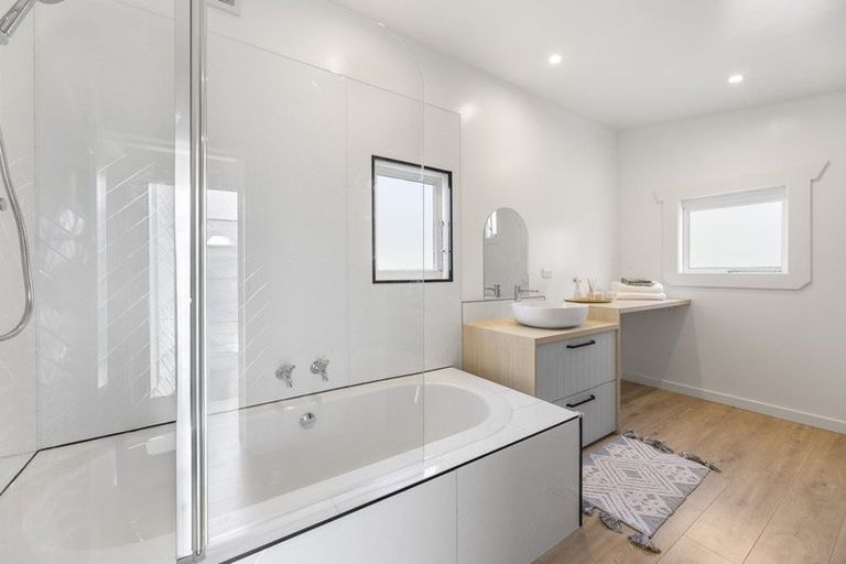 Photo of property in 10 Pretoria Avenue, Saint Clair, Dunedin, 9012