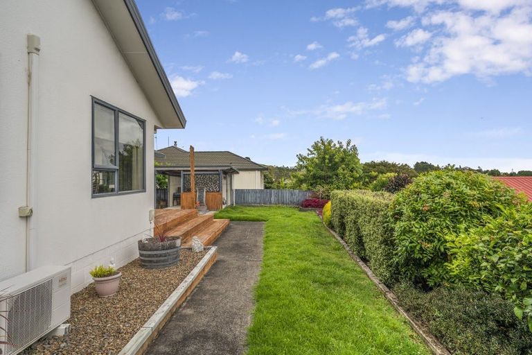 Photo of property in 15 Maddison Place, Welcome Bay, Tauranga, 3112