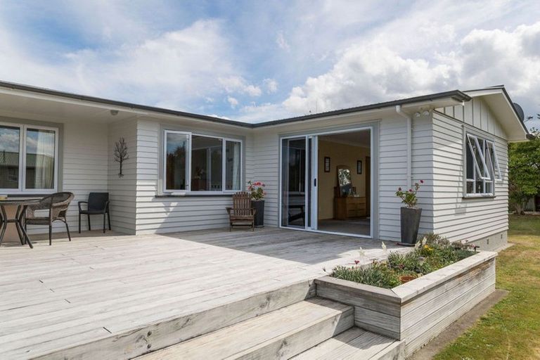 Photo of property in 25 Gregg Street, Dannevirke, 4930