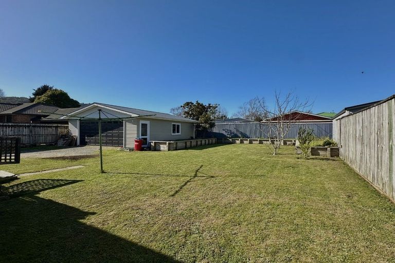 Photo of property in 57 Fraser Crescent, Elderslea, Upper Hutt, 5018