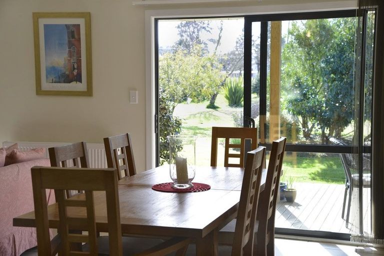 Photo of property in 3 Watersons Line, Dalefield, Carterton, 5791