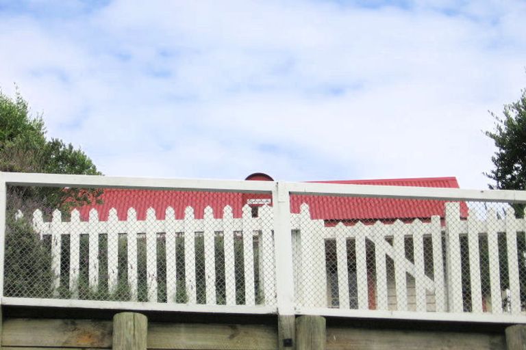 Photo of property in 58 Edinburgh Terrace, Berhampore, Wellington, 6023