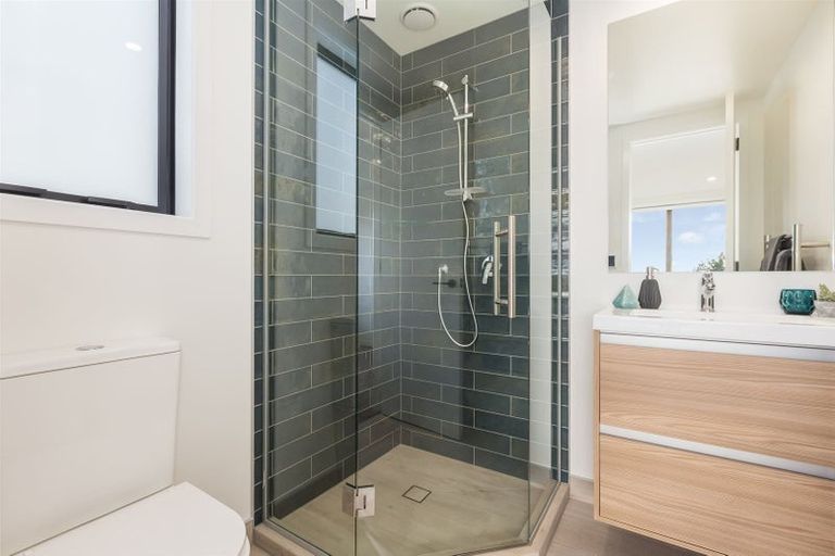 Photo of property in 10 Skysail Lane, Whitby, Porirua, 5024