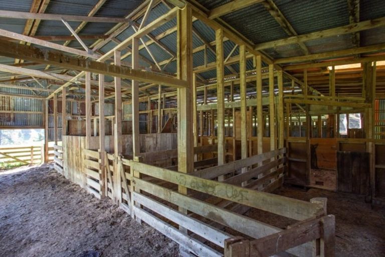 Photo of property in 665 Longacre Road, Okoia, Whanganui, 4582