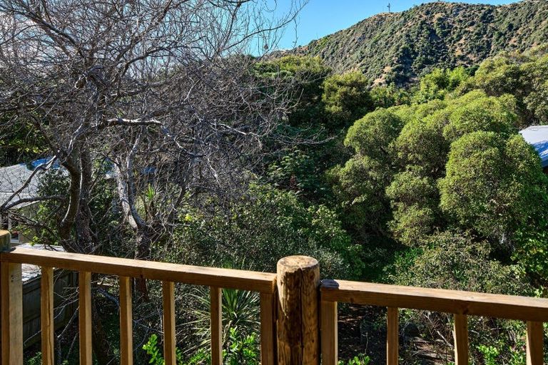 Photo of property in 13 The Parade, Paekakariki, 5034