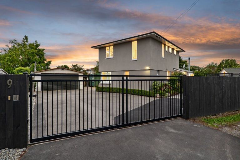 Photo of property in 9 Grassmere Street, Papanui, Christchurch, 8052