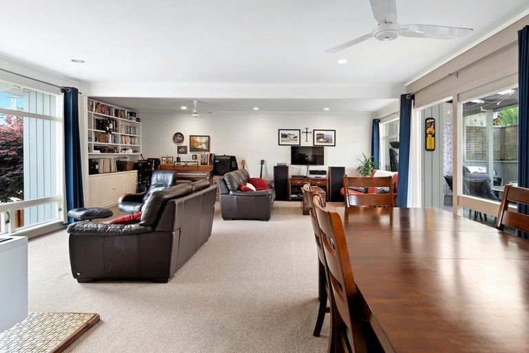 Photo of property in 207 Darraghs Road, Brookfield, Tauranga, 3110