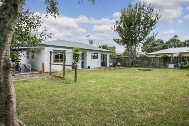 Photo of property in 4 Katterns Street, Katikati, 3129