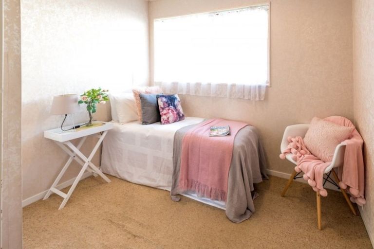 Photo of property in 3 Maugham Drive, Bucklands Beach, Auckland, 2014