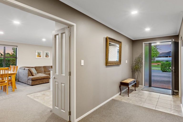 Photo of property in 1 Kakapo Place, Pyes Pa, Tauranga, 3112