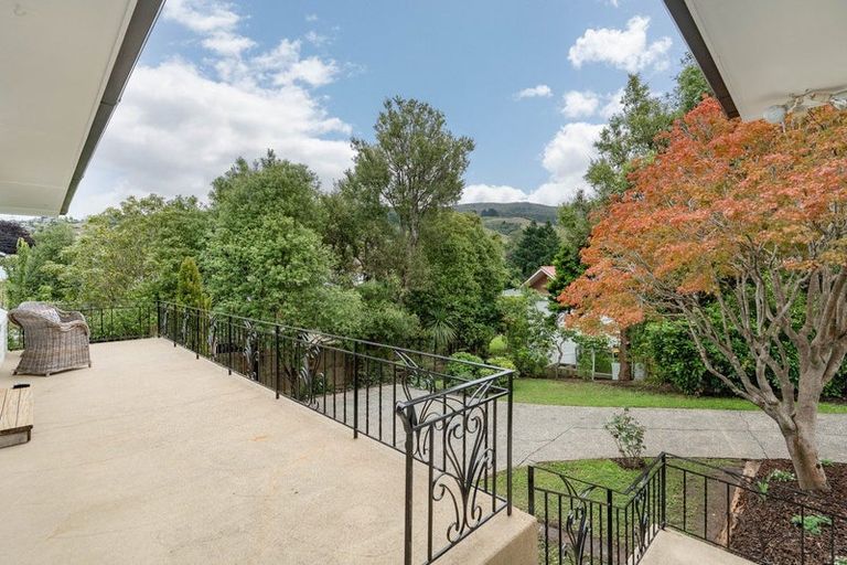 Photo of property in 3 Jason Street, Helensburgh, Dunedin, 9010